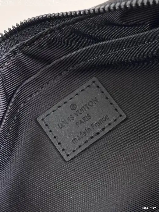 Bag Hamac VUITTON LOUIS PM-28.5*15*8CM 0328